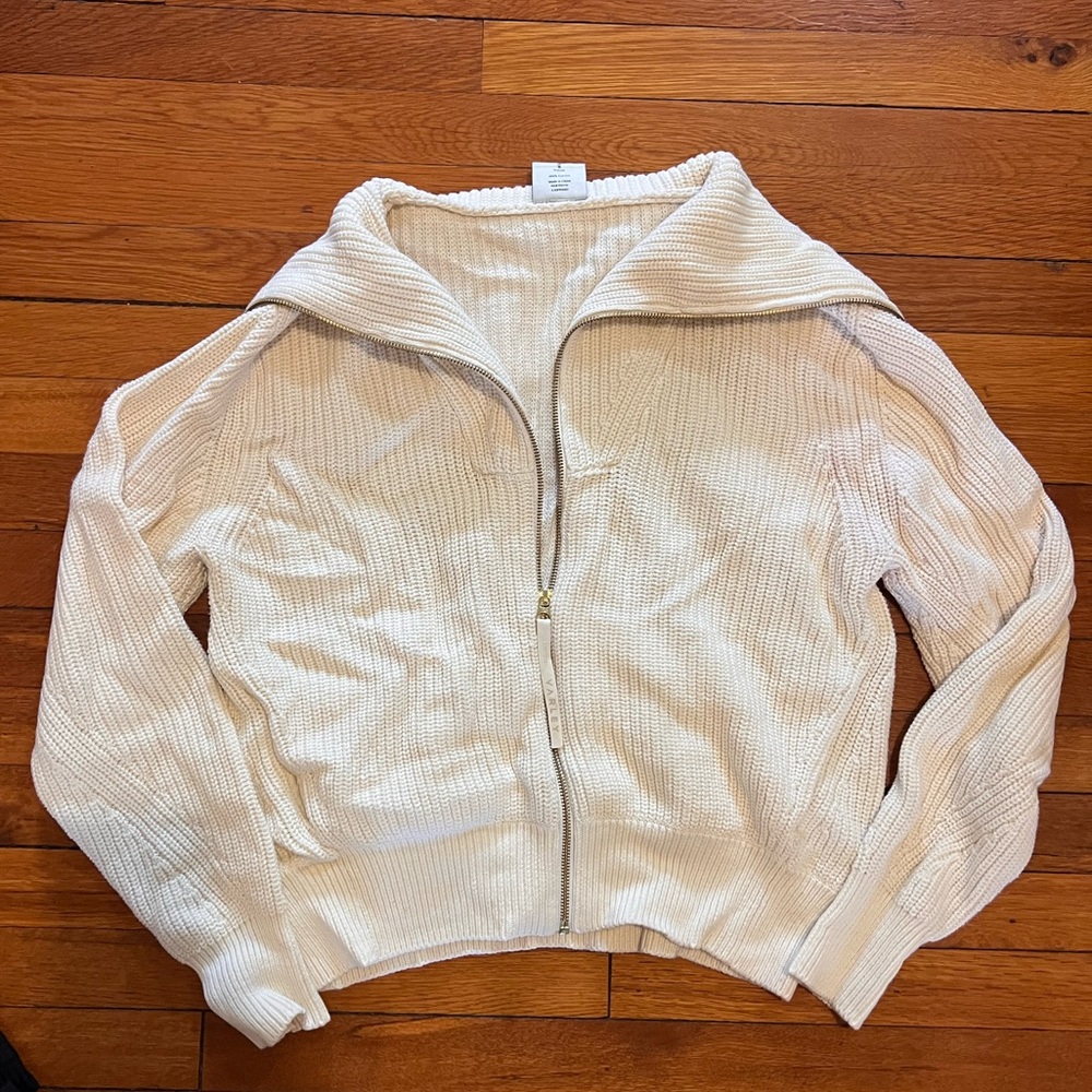Cozy Cream Zip-Front Women's Sweater